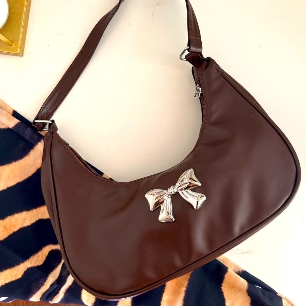 Brown leather shoulder bag with bow detail | armpit dumpling crescent moon purse - Picture 3 of 12